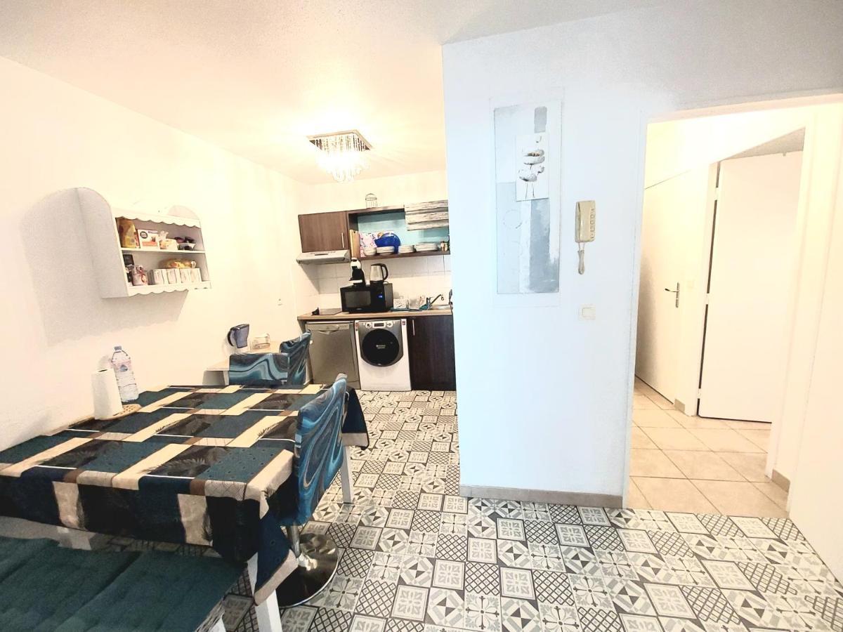2 Chambres Privees - 6 Personnes A 8 Minutes De Disneyland 蒙泰夫兰 外观 照片